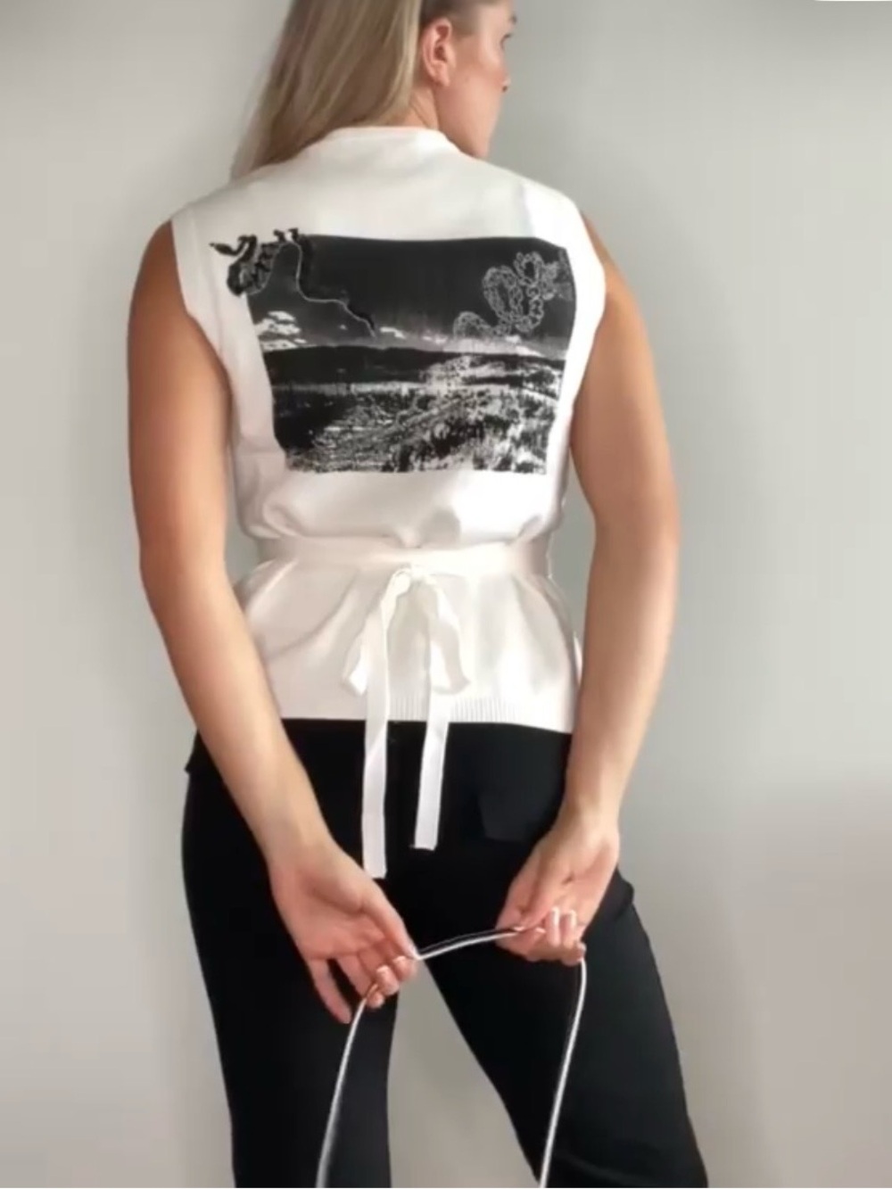 State of Undress Organic Cotton Graphic Wrap Vest M
